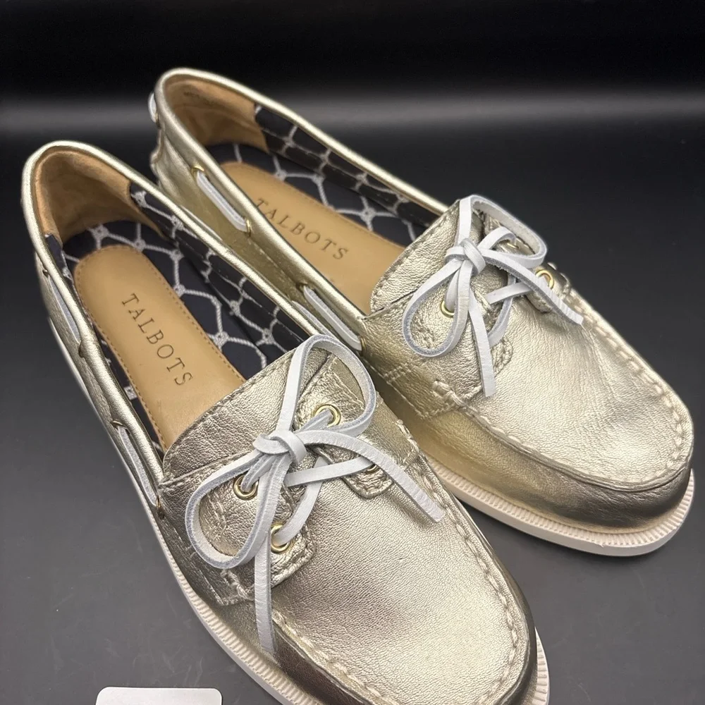 **CLOSET CLOSEOUT**Talbots NIB Light Gold Leather deck shoes with laces size 6 - Picture 1 of 9